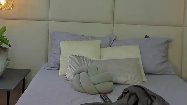 SamayRyann online show from June 2026 01:54:02 PM