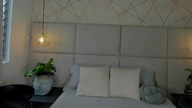 SamayRyann online show from June 2026 02:05:01 PM