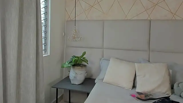 SamayRyann online show from June 2026 01:59:02 PM