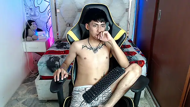 Snapshot of yiisu_ chatting on September 2025 06:08:02 PM yiisu online show from September 2025 06:08:02 PM