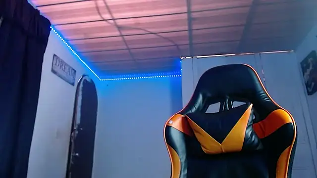 Abbiprada online show from September 2025 07:19:02 PM