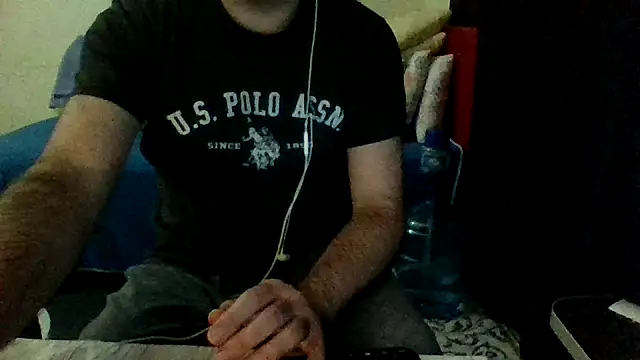 Snapshot of st206boy chatting on December 2025 12:51:01 AM st206boy online show from December 2025 12:51:01 AM