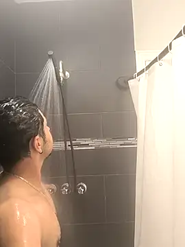 Snapshot of kSwisssxxx chatting on December 2025 12:38:02 AM kSwisssxxx online show from December 2025 12:38:02 AM