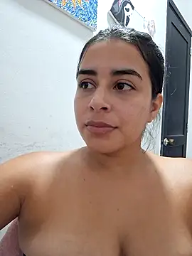 channell0 online show from December 2025 05:46:01 AM