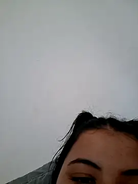 Snapshot of Alina69On chatting on September 2025 12:30:01 PM Alina69On online show from September 2025 12:30:01 PM