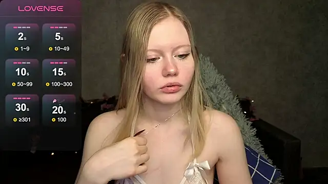 Snapshot of Wendy_228 chatting on March 2026 01:12:02 AM Wendy 228 online show from March 2026 01:12:02 AM