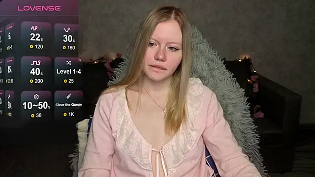 Snapshot of Wendy_228 chatting on March 2026 01:20:01 AM Wendy 228 online show from March 2026 01:20:01 AM