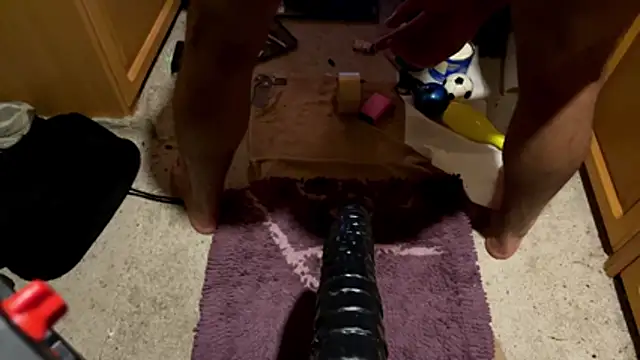 Snapshot of SharkedTaxis chatting on December 2025 07:53:02 PM SharkedTaxis online show from December 2025 07:53:02 PM