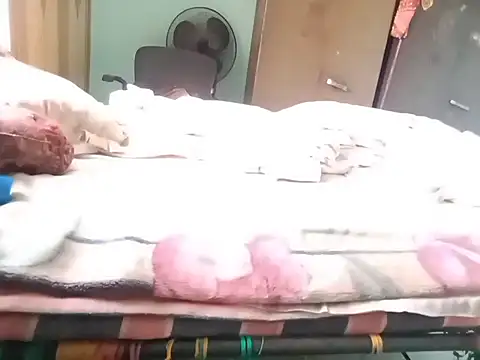 Sassy Indianbhabi online show from December 2025 05:13:01 AM