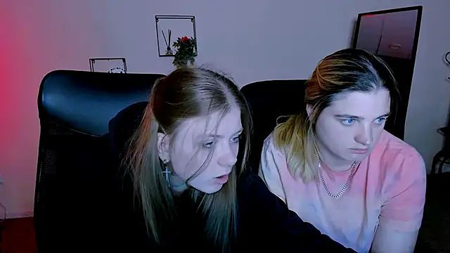 foxy tease  online show from September 2025 10:20:01 PM