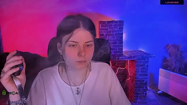 foxy tease  online show from February 2026 12:27:02 AM