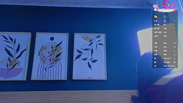 SarahMiler  online show from October 2025 11:51:02 AM