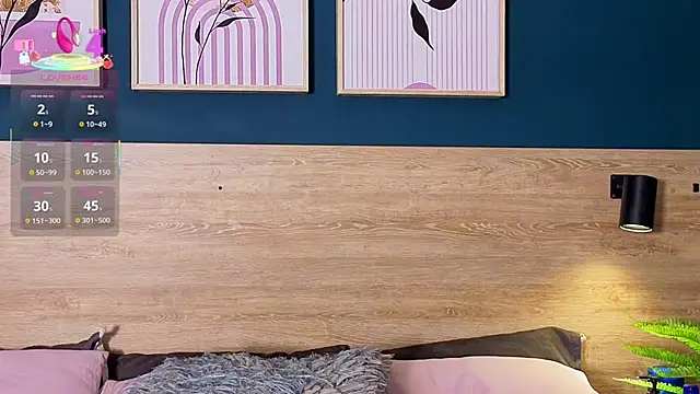 SarahMiler  online show from December 2025 07:54:02 PM