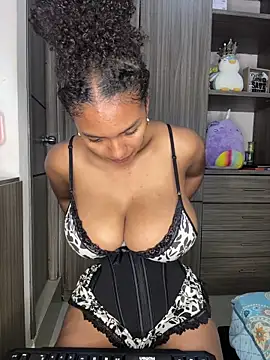 Mia sweet80 online show from October 2025 02:58:02 AM