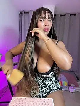 Snapshot of Mia_sweet80 chatting on March 2026 03:58:02 AM Mia sweet80 online show from March 2026 03:58:02 AM