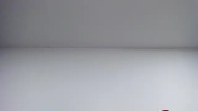 Maddy Mills online show from October 2025 06:11:02 AM