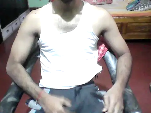 Snapshot of darkbluemoon chatting on March 2026 06:05:02 AM darkbluemoon online show from March 2026 06:05:02 AM