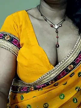 Snapshot of Hotty_Sonali chatting on September 2025 01:16:01 PM Hotty Sonali online show from September 2025 01:16:01 PM