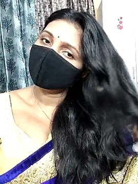 Hotty Sonali online show from April 2026 12:30:02 AM