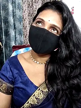 Hotty Sonali online show from May 2026 05:01:02 AM