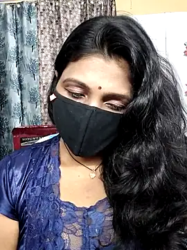 Hotty Sonali online show from May 2026 06:04:01 PM