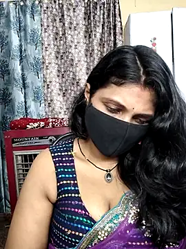 Hotty Sonali online show from May 2026 02:19:01 AM