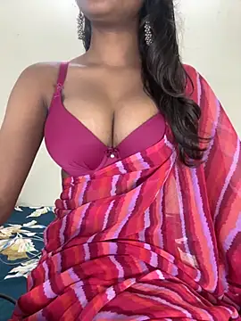 Snapshot of ruchika_ chatting on November 2025 09:43:01 AM ruchika online show from November 2025 09:43:01 AM