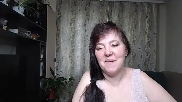 Snapshot of Illusionq chatting on June 2026 10:25:01 AM Illusionq online show from June 2026 10:25:01 AM