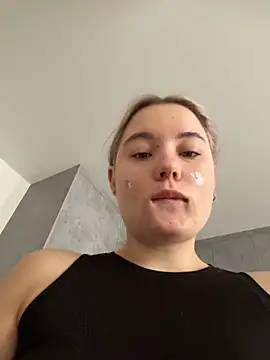 StephanieMur online show from February 2026 04:00:02 AM