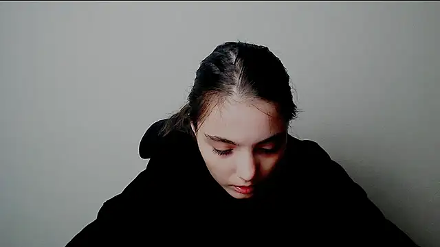 Snapshot of Sun_Shine__ chatting on October 2025 08:50:02 PM Sun Shine online show from October 2025 08:50:02 PM