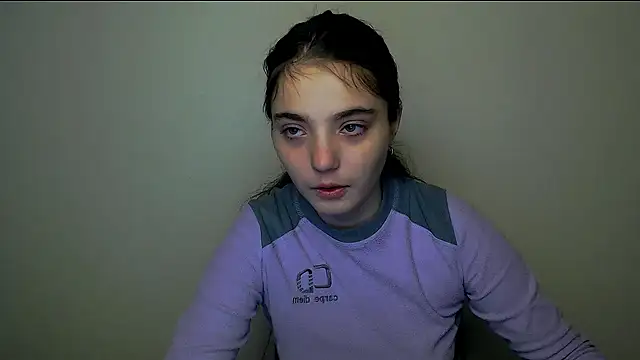 Snapshot of Sun_Shine__ chatting on October 2025 09:33:01 PM Sun Shine online show from October 2025 09:33:01 PM