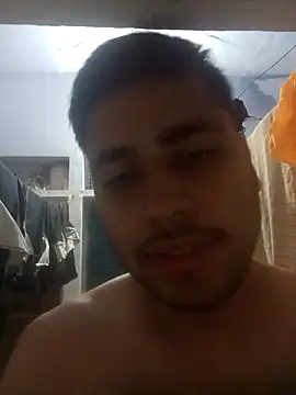 Snapshot of Desirock001 chatting on October 2025 04:27:01 PM Desirock001 online show from October 2025 04:27:01 PM