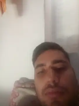 Snapshot of Desirock001 chatting on October 2025 02:53:02 AM Desirock001 online show from October 2025 02:53:02 AM