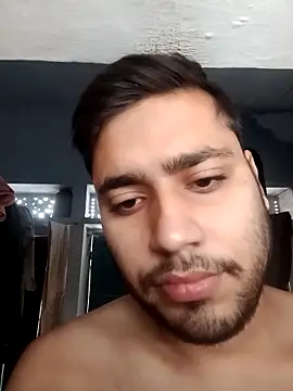 Snapshot of Desirock001 chatting on October 2025 02:04:01 AM Desirock001 online show from October 2025 02:04:01 AM