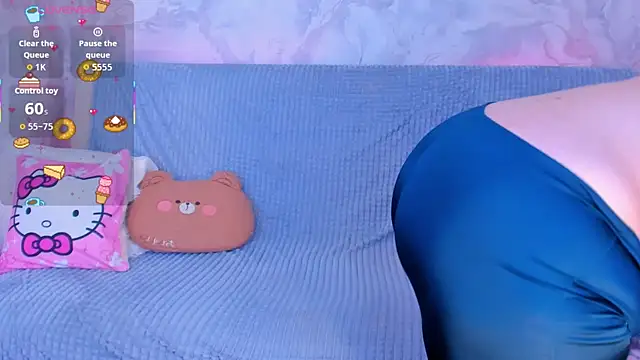 Snapshot of VanessaHayees chatting on October 2025 06:20:01 PM VanessaHayees online show from October 2025 06:20:01 PM