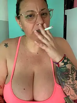 LupeLok online show from November 2025 12:49:01 PM