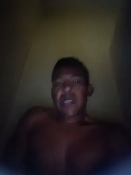 arnal32 online show from September 2025 07:02:02 PM