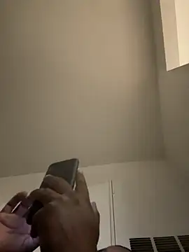 julio p online show from September 2025 12:03:01 AM