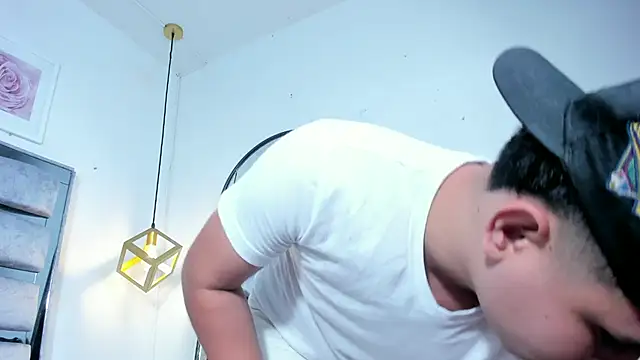 lianfox  online show from March 2026 12:22:01 PM