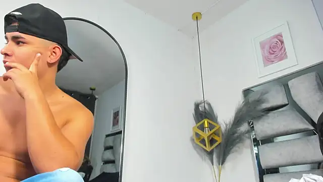lianfox  online show from June 2026 12:20:02 PM