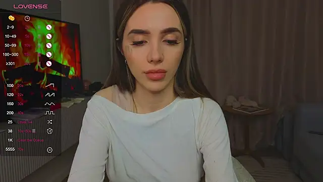 Snapshot of shuggybaby chatting on May 2026 09:00:02 PM shuggybaby online show from May 2026 09:00:02 PM