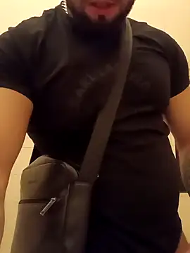 Snapshot of Barber33zk chatting on November 2025 09:27:01 PM Barber33zk online show from November 2025 09:27:01 PM