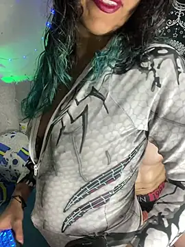 puepleholly online show from February 2026 12:29:01 AM