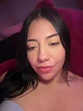 MissCat  online show from May 2026 10:38:02 PM