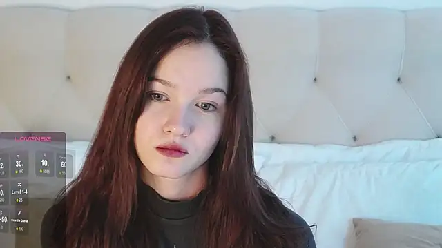 Snapshot of MichelleRoux chatting on November 2025 01:11:02 PM MichelleRoux online show from November 2025 01:11:02 PM