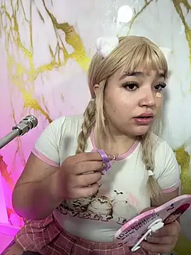 hinata dolly online show from May 2026 11:48:01 AM