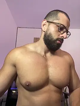 magnumchris online show from June 2026 02:53:01 AM