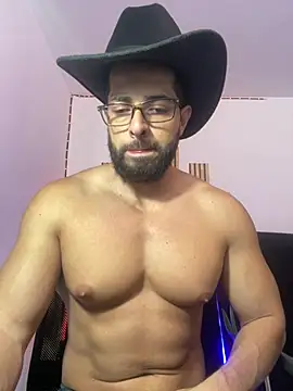 magnumchris online show from June 2026 08:32:02 PM