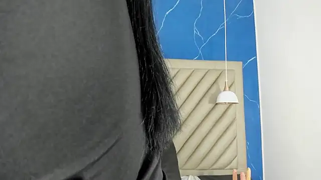 Ibbie drastic online show from October 2025 12:06:01 PM