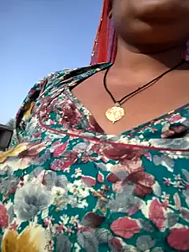 aunty sumy online show from May 2026 02:06:02 AM